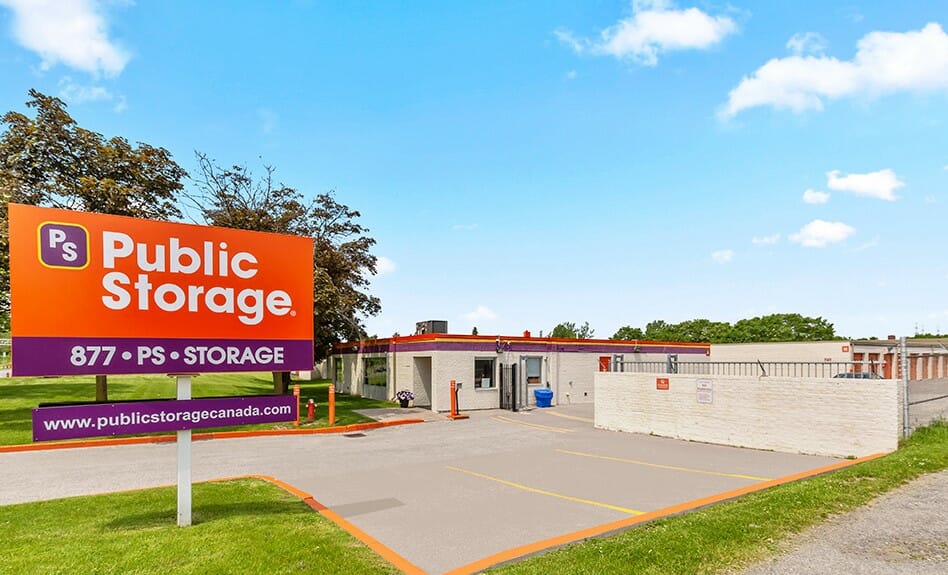 Public Storage Scarborough - Finch Ave - Street entrance