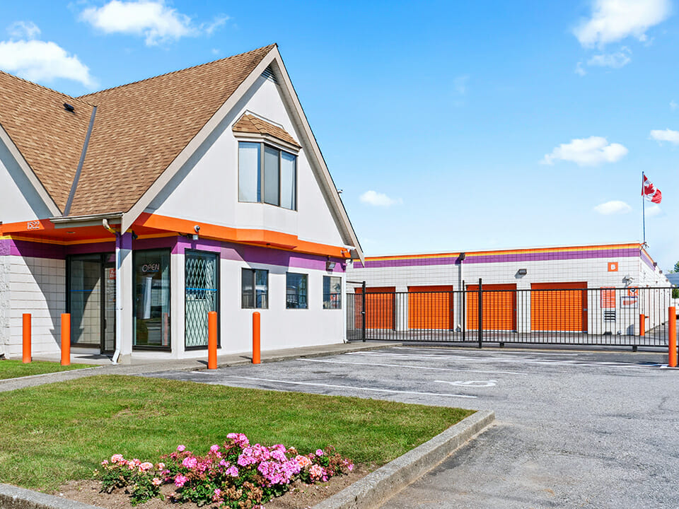 Public Storage Port Coquitlam - Broadway St - Front entrance